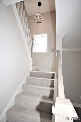 7 Knoche Way, Orchard Park, NY 14127