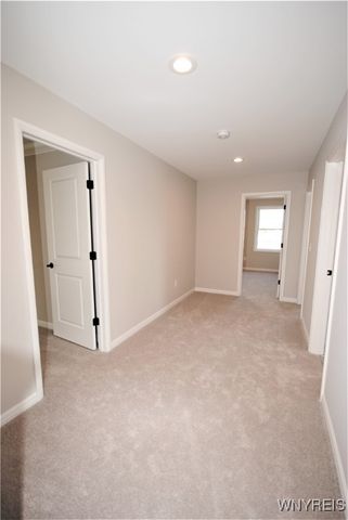 7 Knoche Way, Orchard Park, NY 14127