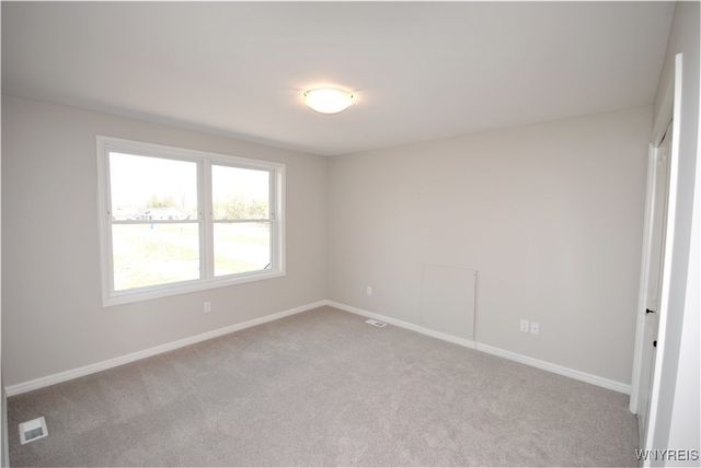 7 Knoche Way, Orchard Park, NY 14127