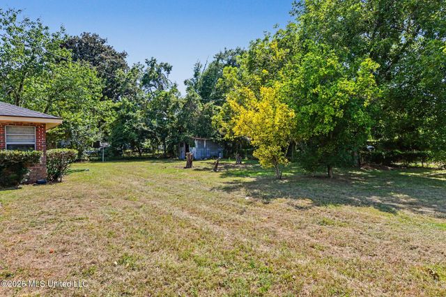 1525 31st Avenue, Gulfport, MS 39501