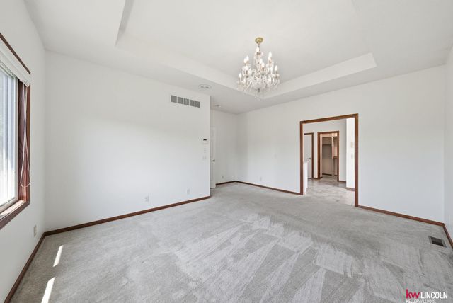 8601 Augusta Drive, Lincoln, NE 68526