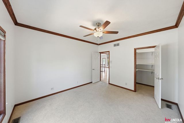 8601 Augusta Drive, Lincoln, NE 68526