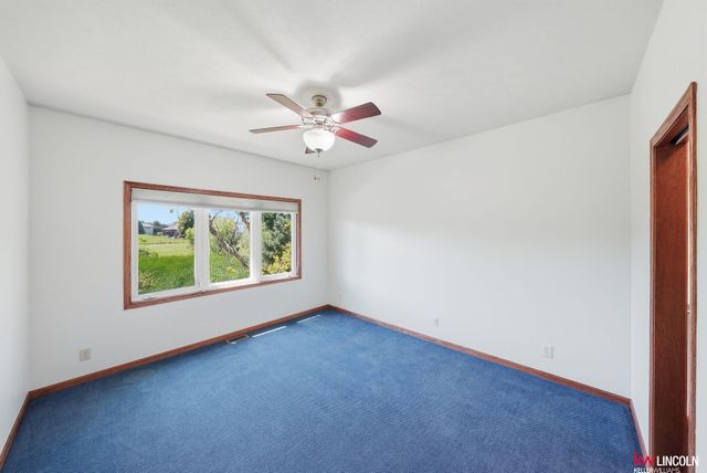 8601 Augusta Drive, Lincoln, NE 68526