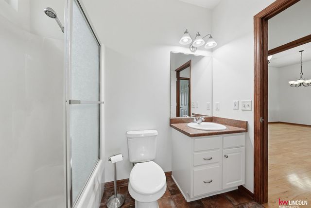 8601 Augusta Drive, Lincoln, NE 68526