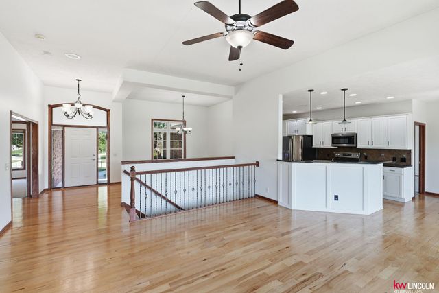 8601 Augusta Drive, Lincoln, NE 68526