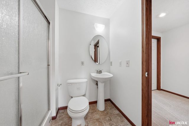 8601 Augusta Drive, Lincoln, NE 68526