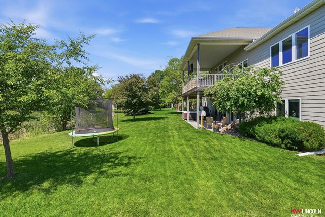 8601 Augusta Drive, Lincoln, NE 68526