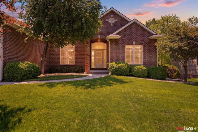 8601 Augusta Drive, Lincoln, NE 68526