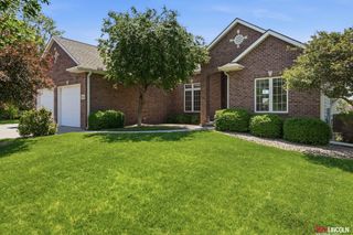 8601 Augusta Drive, Lincoln, NE 68526