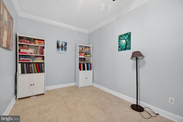 14 FAIRWOOD CT, Rockville, MD 20850