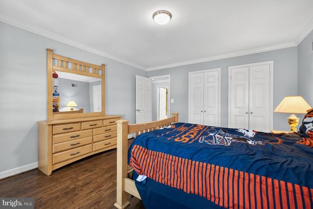 14 FAIRWOOD CT, Rockville, MD 20850