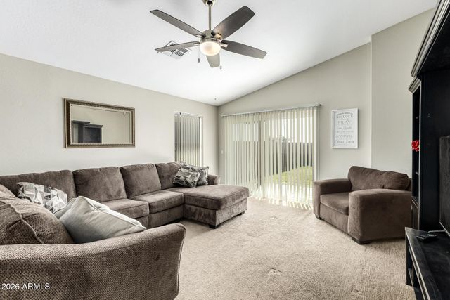 2207 E 39TH Avenue, Apache Junction, AZ 85119