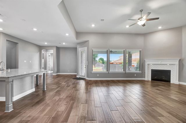 4906 De Lagos Circle, Spring, TX 77389