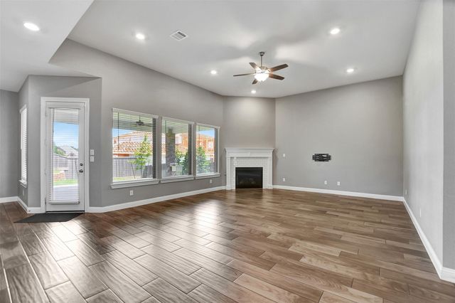 4906 De Lagos Circle, Spring, TX 77389