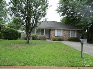 213 Redan Drive, Savannah, GA 31410