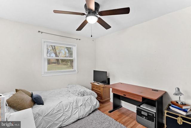 219 JOSEPHINE ST, Berryville, VA 22611