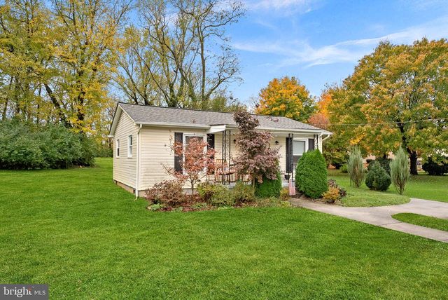 219 JOSEPHINE ST, Berryville, VA 22611