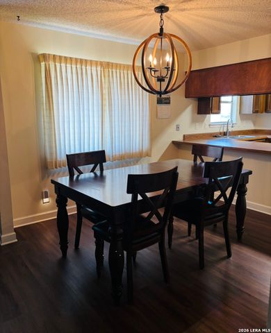 9334 VALLEY RDG, San Antonio, TX 78250