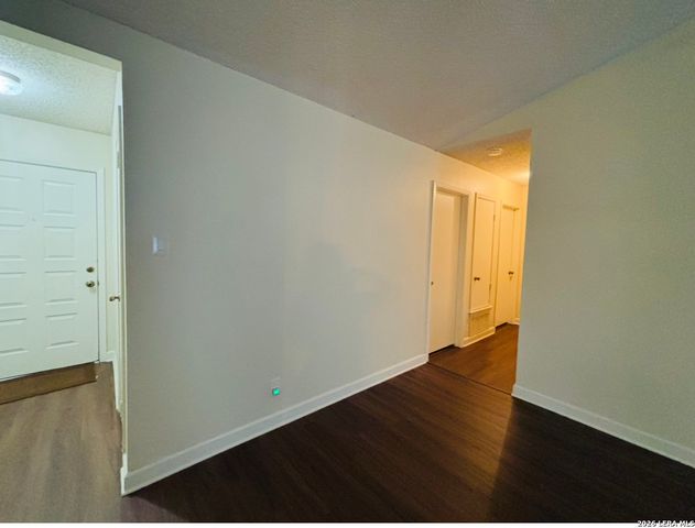9334 VALLEY RDG, San Antonio, TX 78250