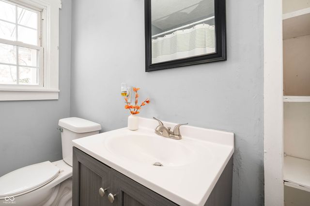 1103 I Avenue, New Castle, IN 47362