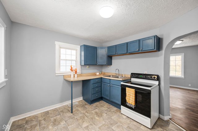 1103 I Avenue, New Castle, IN 47362