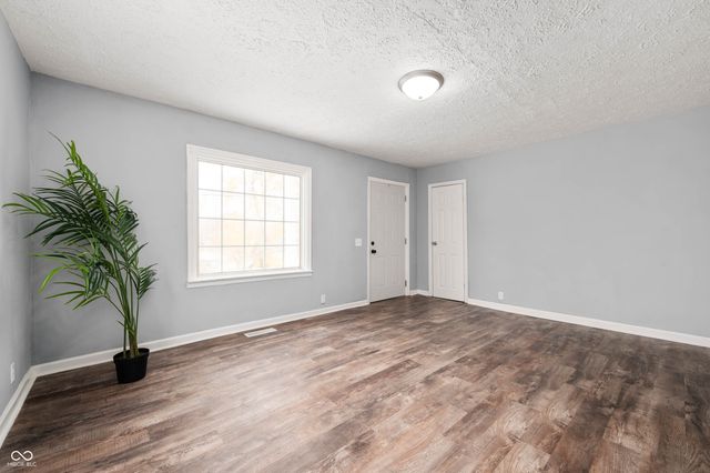 1103 I Avenue, New Castle, IN 47362