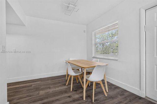 2100 Diana Dr 310, Hallandale Beach, FL 33009