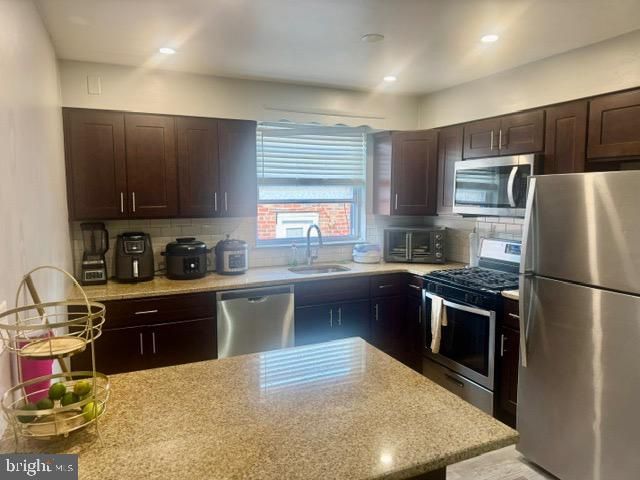 7942 LANGDON ST, Philadelphia, PA 19111