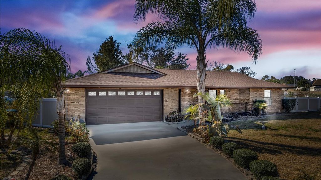 Image 1 of property listing at 1351 BATON DRIVE, Deltona, FL 32725