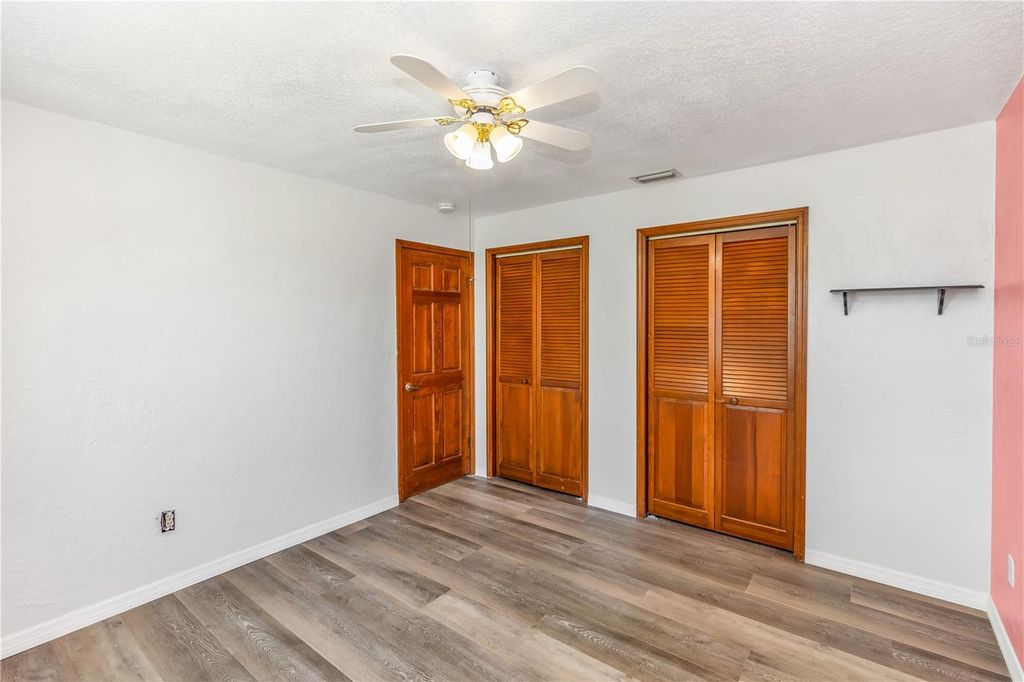 Image 21 of property listing at 1351 BATON DRIVE, Deltona, FL 32725