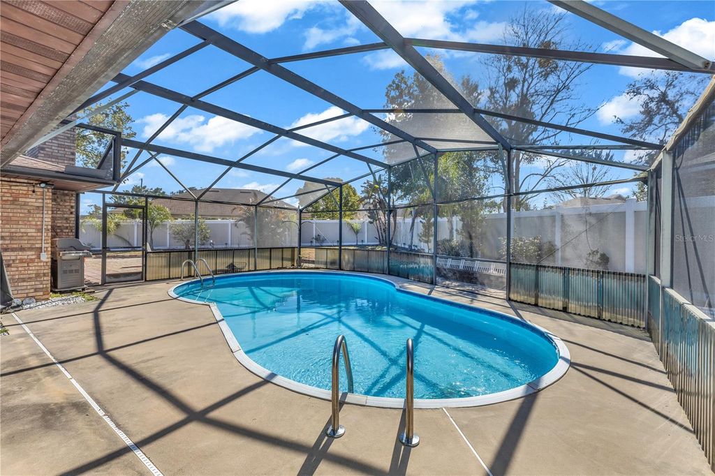 Image 25 of property listing at 1351 BATON DRIVE, Deltona, FL 32725