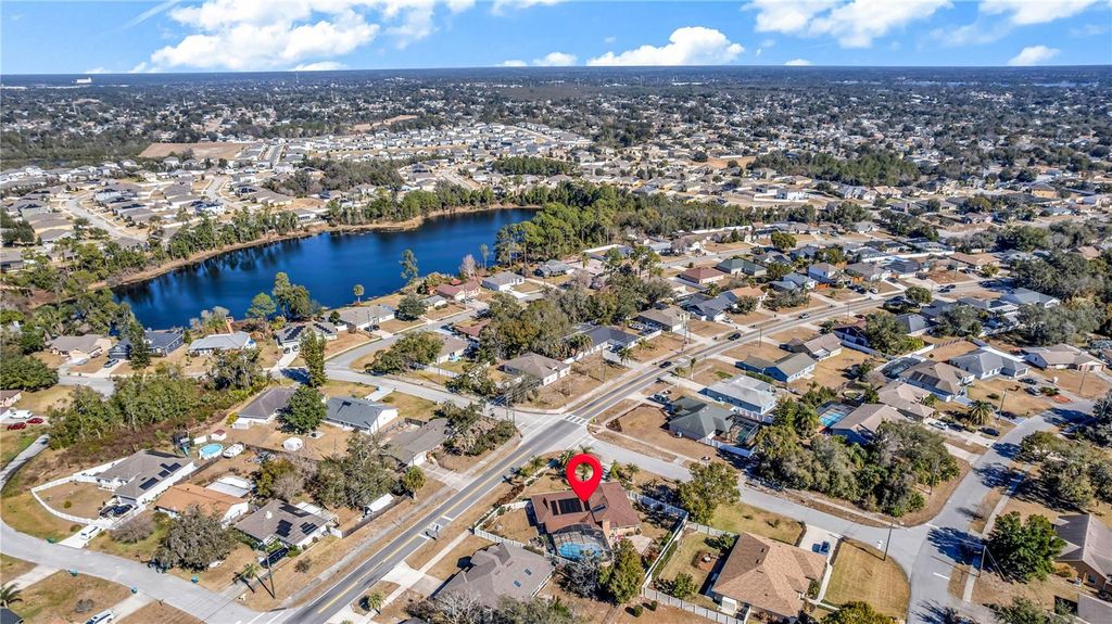 Image 32 of property listing at 1351 BATON DRIVE, Deltona, FL 32725