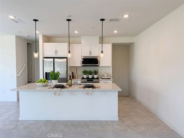 1572 Lima 2, Placentia, CA 92870