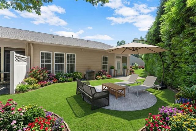 6247 LONGLEAF Drive, Hoschton, GA 30548