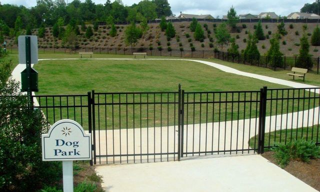 6247 LONGLEAF Drive, Hoschton, GA 30548