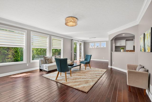 6073 BAUMEISTER Drive, Hilliard, OH 43026