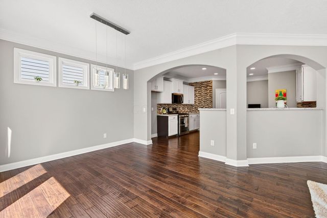 6073 BAUMEISTER Drive, Hilliard, OH 43026