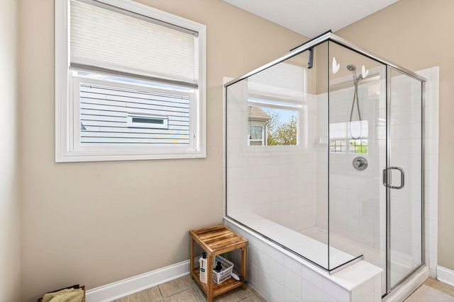 6073 BAUMEISTER Drive, Hilliard, OH 43026