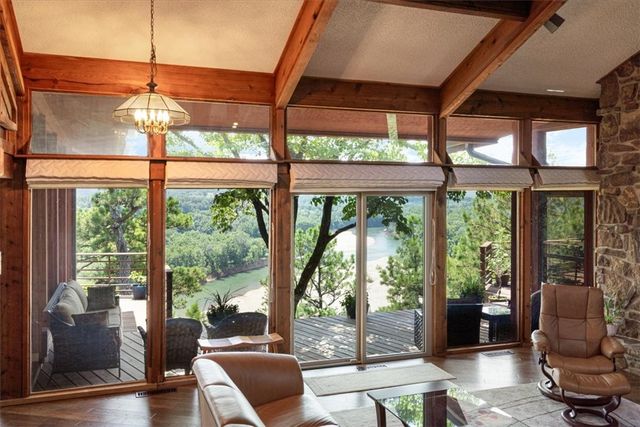 950 Pine Tree Road, Kansas, OK 74347