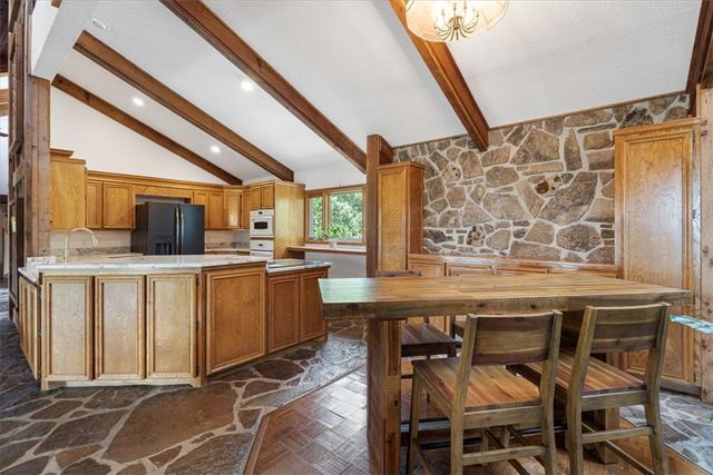 950 Pine Tree Road, Kansas, OK 74347