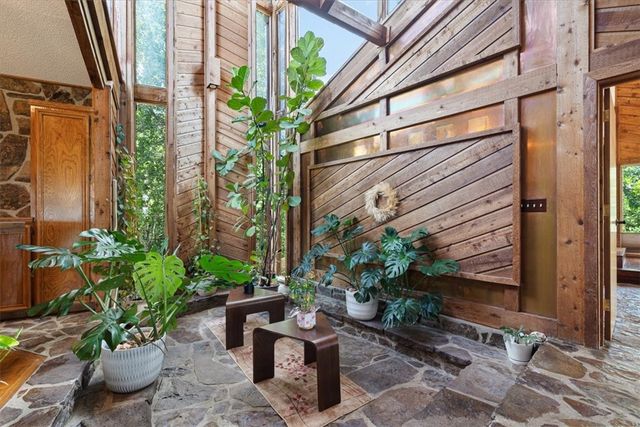 950 Pine Tree Road, Kansas, OK 74347