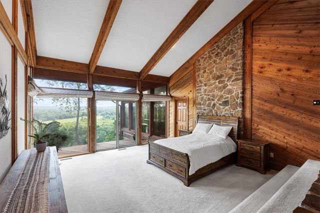 950 Pine Tree Road, Kansas, OK 74347