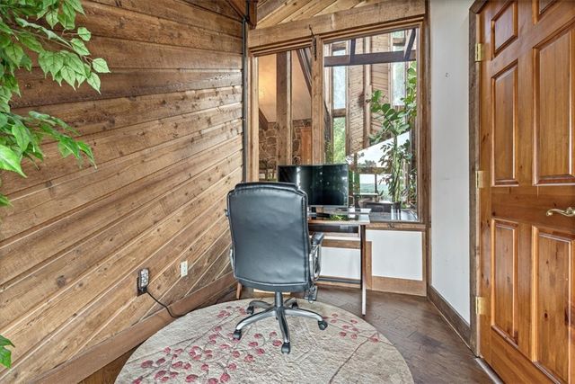 950 Pine Tree Road, Kansas, OK 74347