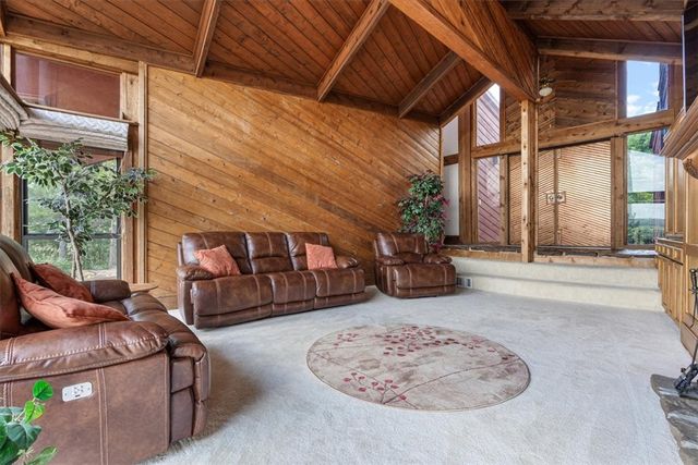 950 Pine Tree Road, Kansas, OK 74347