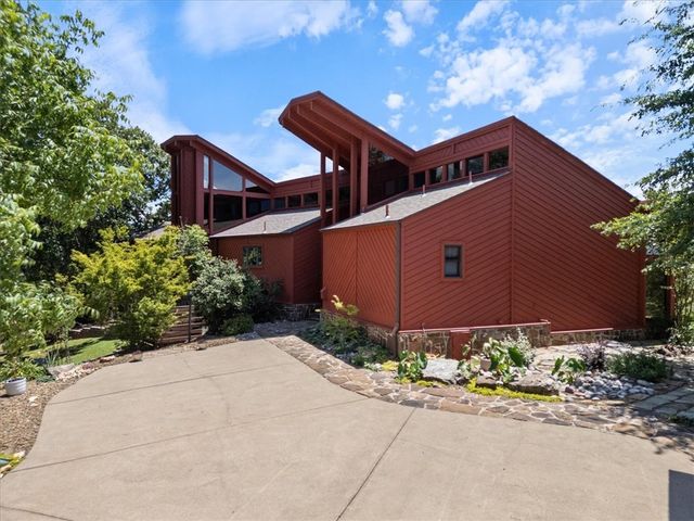 950 Pine Tree Road, Kansas, OK 74347