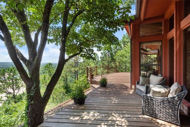 950 Pine Tree Road, Kansas, OK 74347