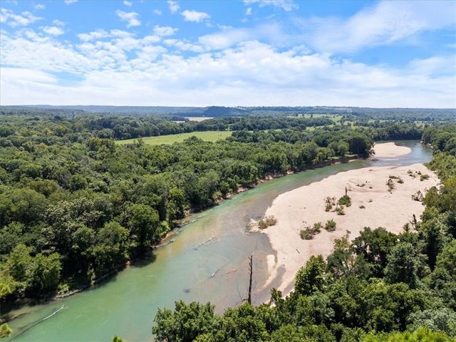 950 Pine Tree Road, Kansas, OK 74347