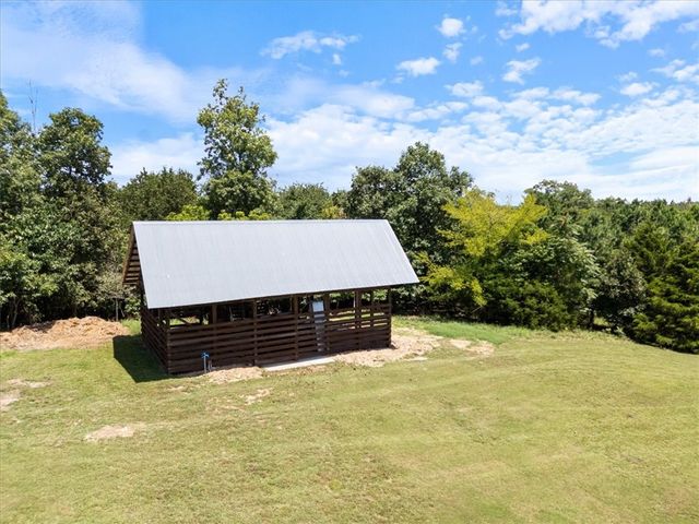 950 Pine Tree Road, Kansas, OK 74347