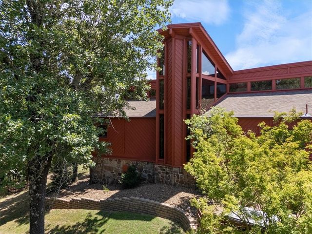 950 Pine Tree Road, Kansas, OK 74347