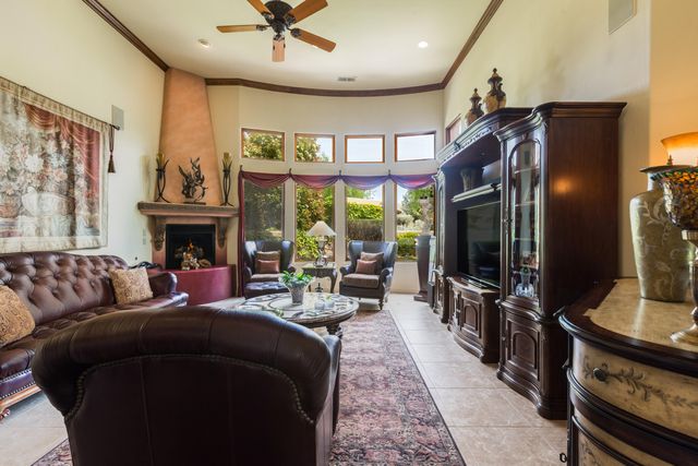 12912 Sand Cherry Place NE, Albuquerque, NM 87111